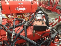 Mower Kuhn FC883 Lift control