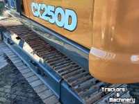 Excavator tracks Case CX 250 D